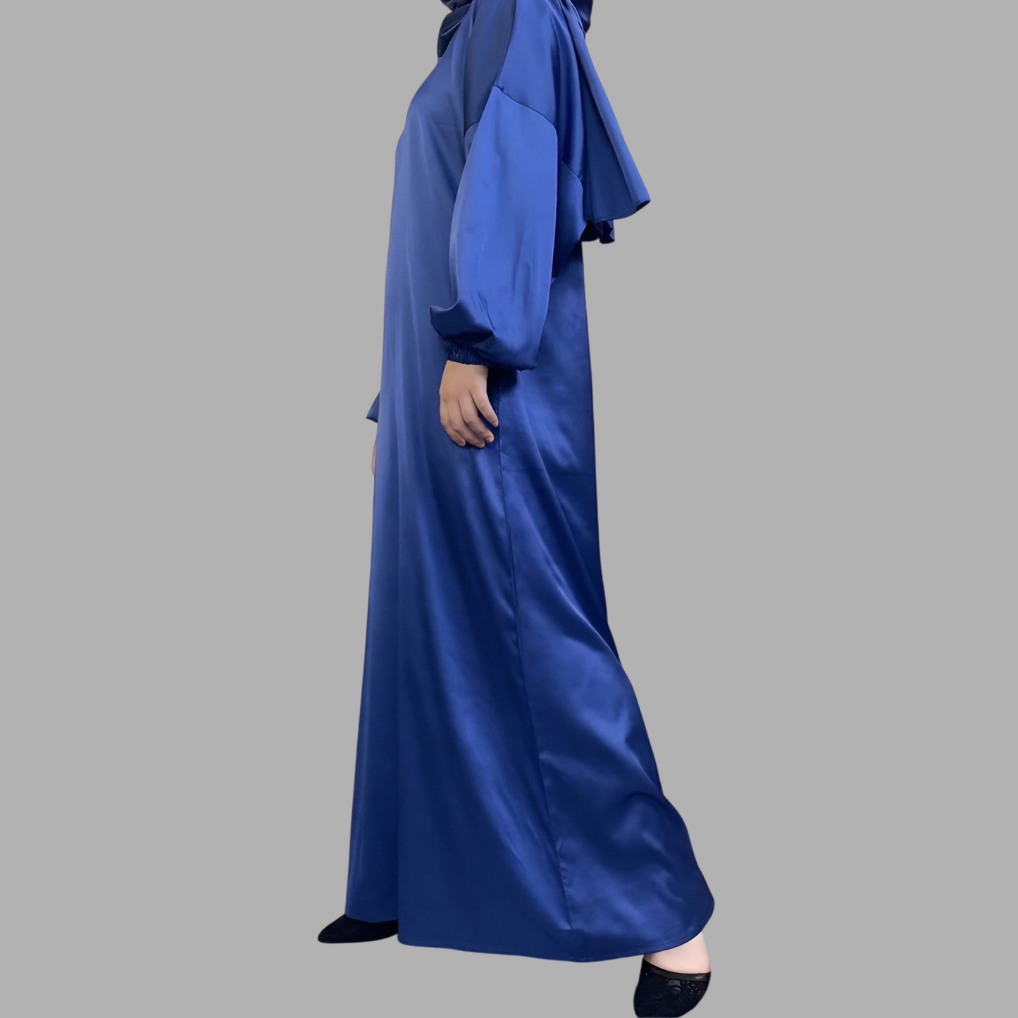 Royal Allure Satin Dress with Matching Headscarf R5C73Q