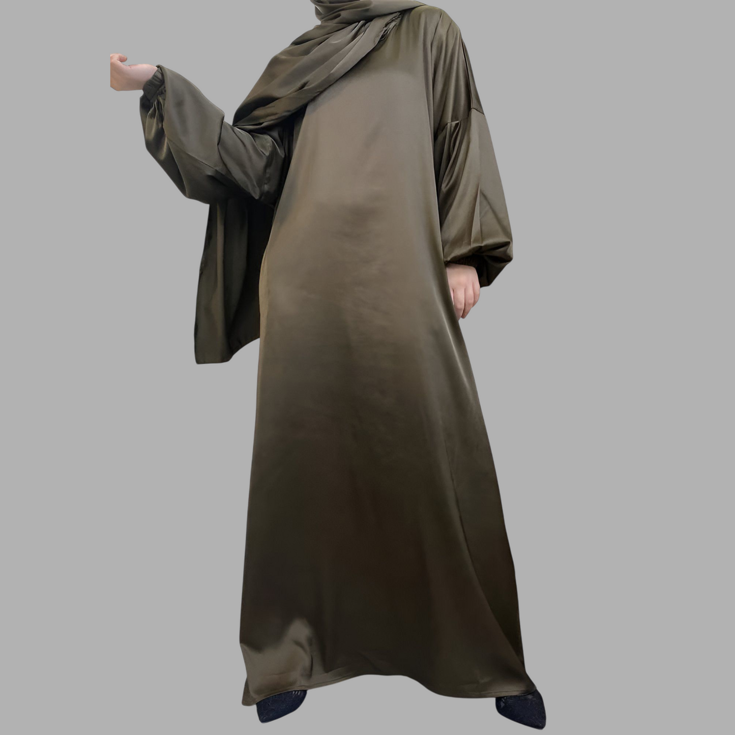 Royal Allure Satin Dress with Matching Headscarf R5C73Q